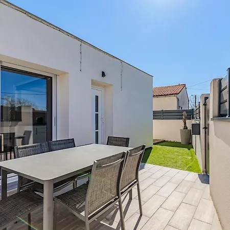 Lafon - Maison 1 1 Salle De Bain Avec Terrasse Ferienhaus *