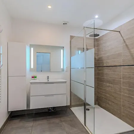 Lafon - Maison 1 1 Salle De Bain Avec Terrasse Ferienhaus *